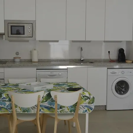 Moradia Nova E Completa A 350 Mtrs. Feriehus *